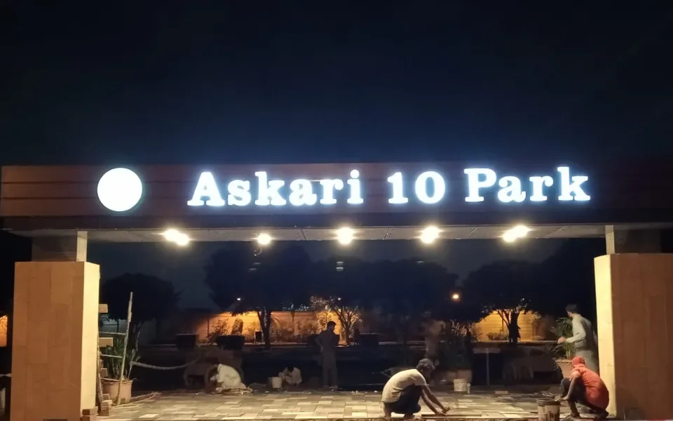 Sign Board Installation Services Lahore Sign Board Installation Services Lahore